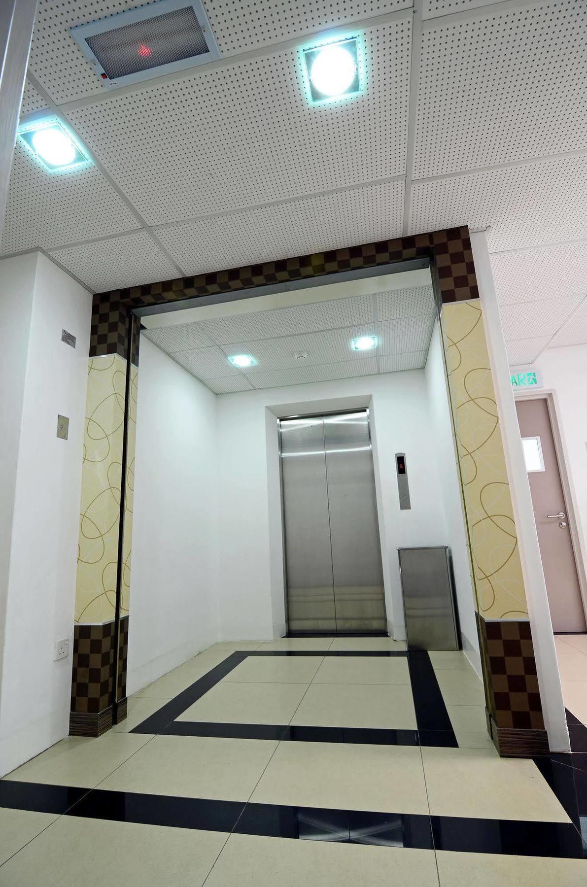 โรงแรมอเวนิว กวนตัน ภายนอก รูปภาพ