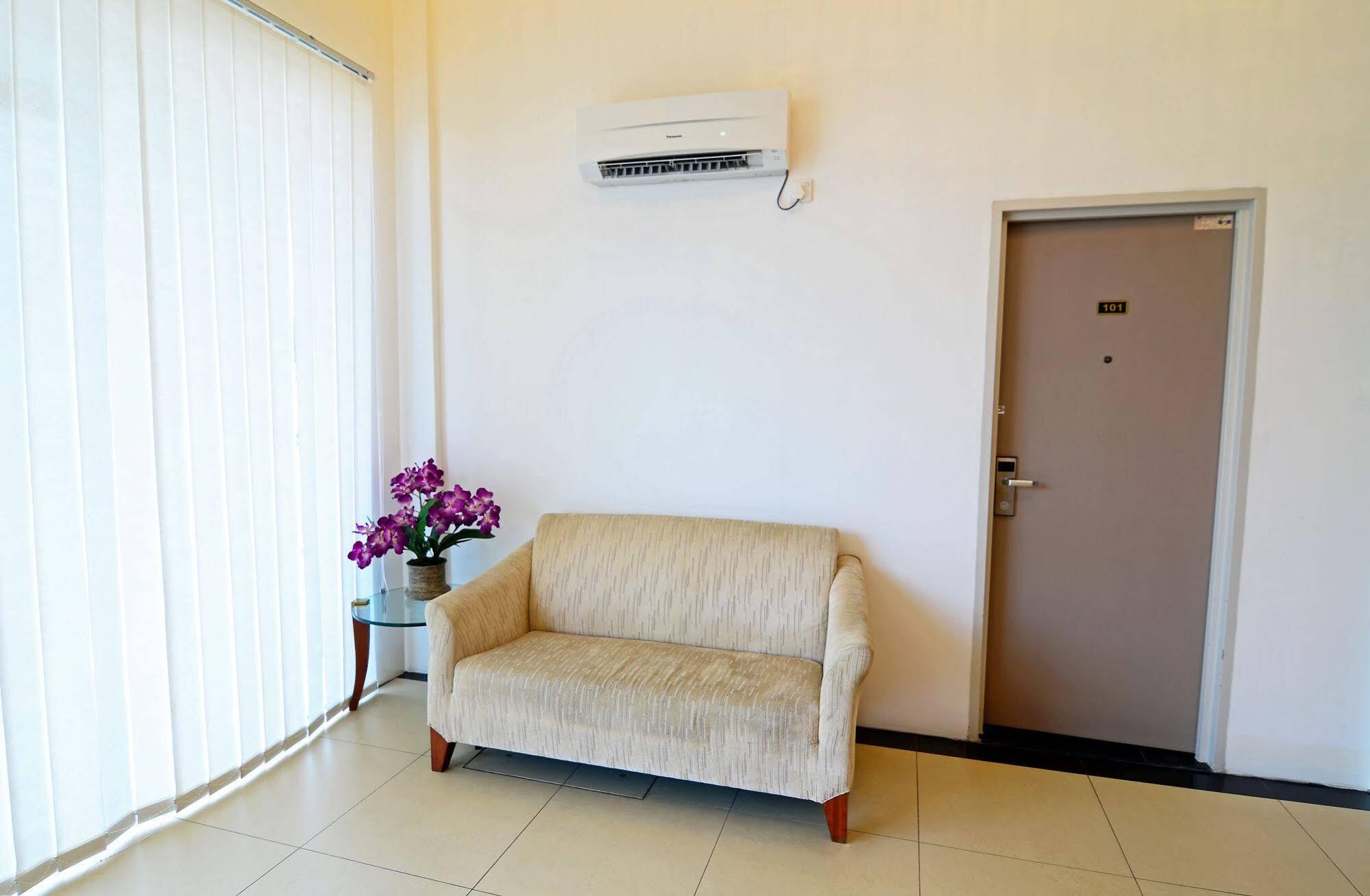 โรงแรมอเวนิว กวนตัน ภายนอก รูปภาพ